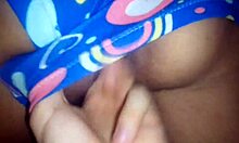 Seduzco con mi gran culo a mi hijastro para que me termine dando una buena cogida con su gran polla y mi delicioso coño mientras el cornudo de mi esposo trabaja