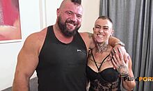 The strongest couple in spain, strongman and harley, don't mess around.