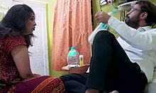 Married Indian couple having hot fucking with Hindi audio 😍