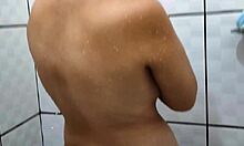 Bailey quinn takes a tight anal bath