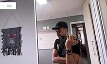 mostrando apartamento novo e estreando com foda caseira ft amberzinha