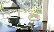 Busty Teen Seduced And Pussylicked Intensely