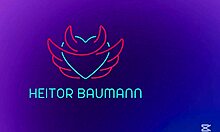 Fodi a mini bucetinha da minha colega de quarto