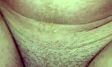 Vagabunda sitting and cumming on the dick