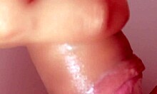 義兄が戻ってきて義姉の素人フェラ