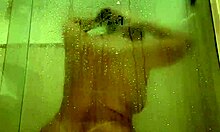 O Gerente Do Motel Me Espionando Pelada No Banho Escondido Eu Finjo Que Não Estou Sabendo