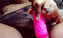 Casual webcam session showing shaved pussy and anal with friend