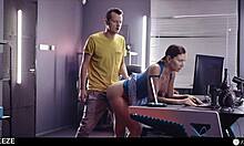 Does gamer girl get creampied after freeze?