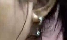 Gadis Indonesia mandi di webcam, oops kayaknya aku salah bilang