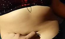 I relax with her belly button during a massage