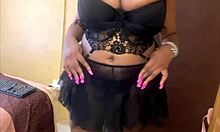 Cheating Black Milf Shaking Ass Online, 'Watch Me Move!'