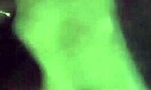 follando en el auto a la esposa de un fan