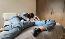 ofrezco dinero a turista para tener sexo lesbico en mi casa