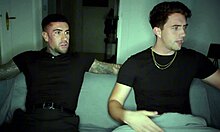 wild threesome anally subdues viktoria varess