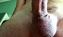 Teresa Jones Mi Fa Un Pompino Seduta Sul Gabinetto