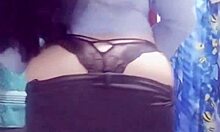 Secretaria Culona Mexicana Se Quita Todo Su Uniforme en el Cuatro de Lavado del Trabajo y Muestra Todos Su Culo Gordo y Sus Ricos Senos