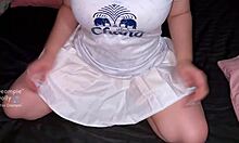 Beautiful asian girl gets fucked, cums in fat pussy 😏