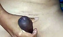 Real Couple Wife Loves Sucking Well-Endowed Guys