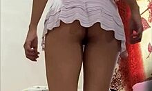 El cuarto de mi amiga colombiana Alexia es tan sensual