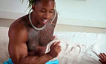 calita fire y jesús reyes, are you playing truth or dare and eating each other?