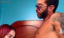 rutina de yoga en la cama con colombiana milf muy tetona