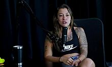 did she do a sensual stripper showing tits after denying trans suggestions?