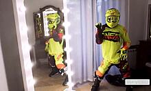 i had hot sex with horny teen 18+ in motorcycle, it wuz passionate