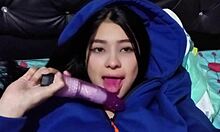 Niñera caliente con enormes tetas anhelaba mi polla tan pronto como llegué a casa casero real