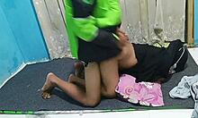 Pranking by ordering Gojek driver to fuck at home 😈