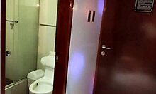 espiando a mi linda cuñada mientras se baña no aguanté y la follé ahí mismo de perrito encima de ella ojalá nos quedemos solos de nuevo