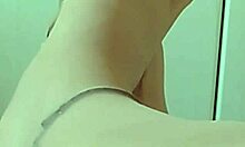 feet in pantyhose looking for lover