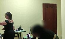 Acosando a la sirvienta parte 1