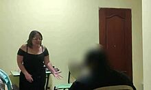 Acosando a la sirvienta parte 1