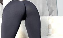 Pinay Wife's Big Ass Camel Toe Masturbation in Leggings Pussy Play 4K