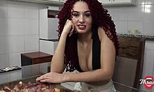 Minha namorada terminou comigo minha meia-irm� me consolou com um belo boquete