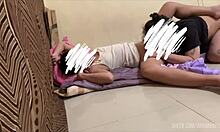 Filipina di nakatangi sa kaibigan ng asawa, first time humiliation in the dorm with dirty talk.