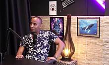 Negra Safada Sucks Black Guy's Cock - Negro Top Delicia