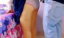 morra mexicana de escuela �le meto un palo de escoba por el culo a mi sobri favorita y terminamos cogiendo como perros real no fake casero