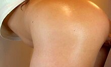 Japanese step sister's perfect ass tempts