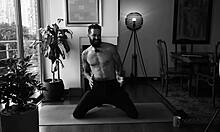 how to improve 600 in bed hip movements for sex