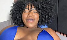 Punheta guiada vamos gozar juntinhos estou com muito tes�o aqui - joi