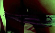 Gotica masturbandose con un control que mas puedes pedir 😜