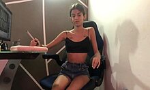 Piscologa Sexual No Se Aguanta Las Ganas De Ver Mi Verga Grande Y Me La Follo Por Su Coño Apretado