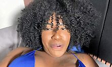 Punheta guiada vamos gozar juntinhos estou com muito tes�o aqui - joi