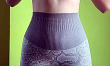 maiskii teases with masturbation question