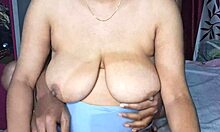 indian bhabhi oils big boobs