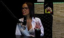 sempre foi safada, nao gostou de um atendimento que fez ja aprontou em uma balada e o relacionamento que teve - alice vasconcelos watch on sheer red