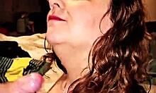 Blowjob leads to huge cumshot!