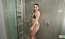 Yngr - Scarlett Rosewood Rides Cock and Gets Facial