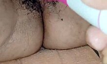 Perra Madura Se Masturba con Su Consolador